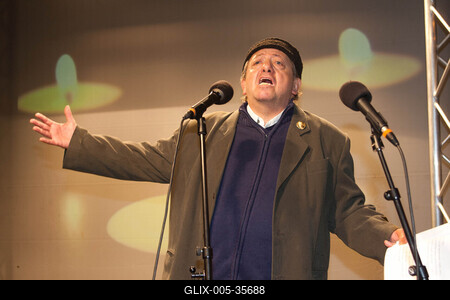 Emlékezés a meggyilkolt zsidó áldozatokra-stock-foto