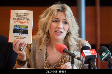 Feljelentést tett a Nemzeti Jogvédő Alapítvány-stock-foto