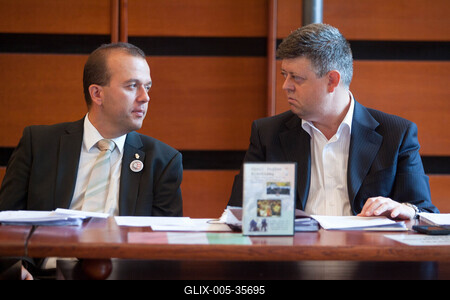 Feljelentést tett a Nemzeti Jogvédő Alapítvány-stock-foto