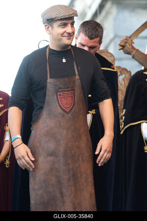 Pezsgőlovag-avatás a Borfesziválon-stock-foto