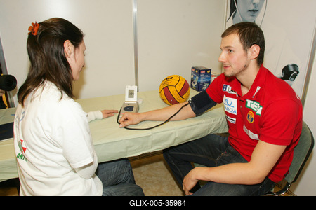 Folytatódik a Szűréssel az életért program-stock-foto