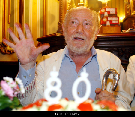 Taub János 80 éves-stock-foto