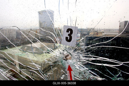 Gyurcsány a Teve utcai székházban tájékozódott-stock-foto