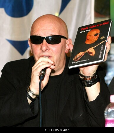 Török Ádám 60 éves-stock-foto