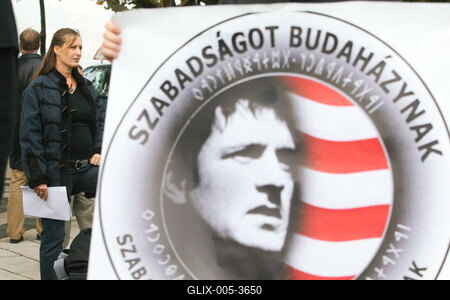 56-ra emlékeznek a Hatvanégy Vármegye Mozgalom aktivistái-stock-foto