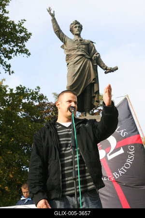 56-ra emlékeznek a Hatvanégy Vármegye Mozgalom aktivistái-stock-foto