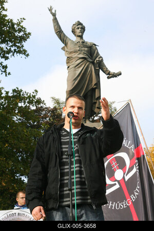 56-ra emlékeznek a Hatvanégy Vármegye Mozgalom aktivistái-stock-foto