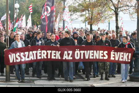 56-ra emlékeznek a Hatvanégy Vármegye Mozgalom aktivistái-stock-foto