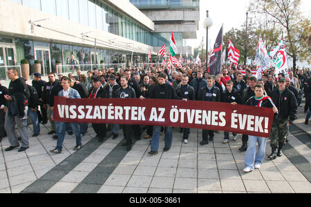 56-ra emlékeznek a Hatvanégy Vármegye Mozgalom aktivistái-stock-foto