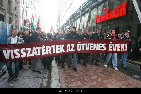 56-ra emlékeznek a Hatvanégy Vármegye Mozgalom aktivistái-stock-foto