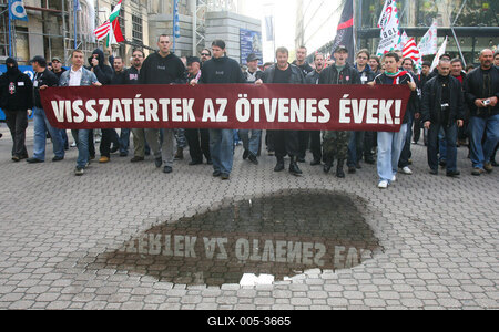 56-ra emlékeznek a Hatvanégy Vármegye Mozgalom aktivistái-stock-foto