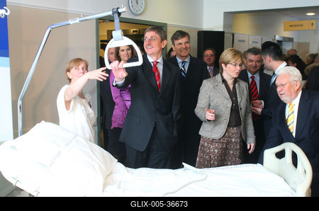 Ünnepélyes pillanatok a kőbányai Bajcsy-Zsilinszky Kórházban-stock-foto