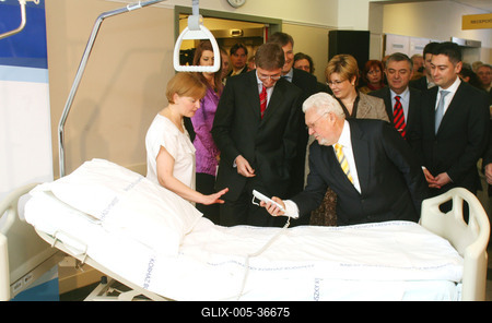 Ünnepélyes pillanatok a kőbányai Bajcsy-Zsilinszky Kórházban-stock-foto