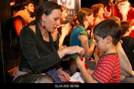 Mikulás az Új Színházban-stock-foto