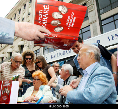78. Ünnepi Könyvhét Budapesten-stock-foto