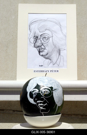 Portréképek görögdinnyén-stock-foto