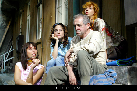 Noé bárkája egy pesti bérházban-stock-foto