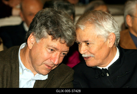 A kulturális miniszter megnyitotta a Van Gogh-kiállítást-stock-foto