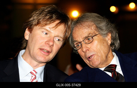 A kulturális miniszter megnyitotta a Van Gogh-kiállítást-stock-foto