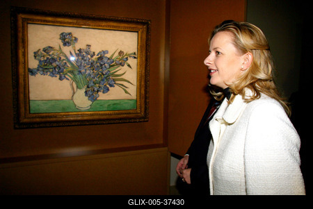 A kulturális miniszter megnyitotta a Van Gogh-kiállítást-stock-foto