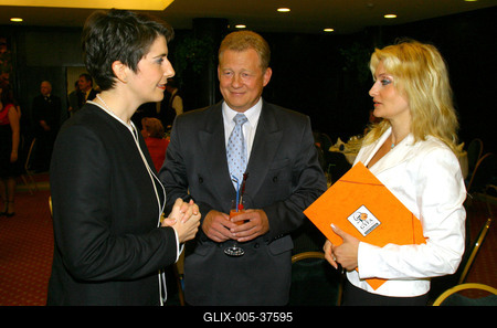 Jótékonysági vacsora-stock-foto