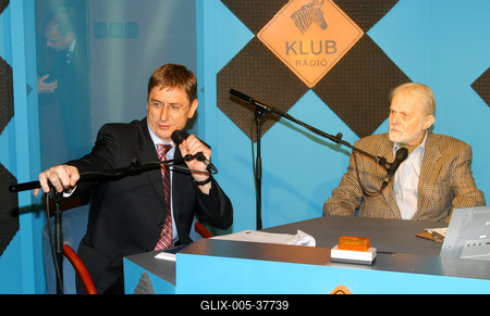 Gyurcsány Ferenc műsort vezet a Klub Rádióban-stock-foto