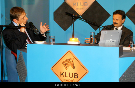 Gyurcsány Ferenc műsort vezet a Klub Rádióban-stock-foto