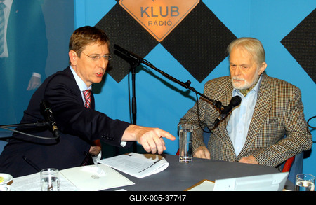 Gyurcsány Ferenc műsort vezet a Klub Rádióban-stock-foto