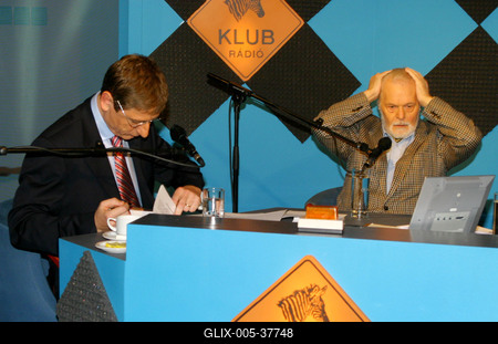 Gyurcsány Ferenc műsort vezet a Klub Rádióban-stock-foto