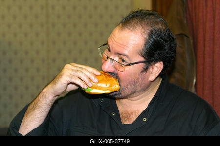 A Rádiókabaré novemberi felvétele-stock-foto