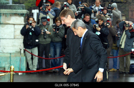 Tony Blair Budapesten-stock-foto