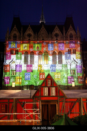 Ünneplőben az ország háza-stock-foto