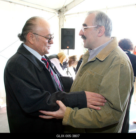 Elhelyezték a Millennium Gate – CEU Business School alapkövét-stock-foto