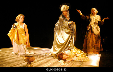 April de Angelis: Színházi Bestiák-stock-foto