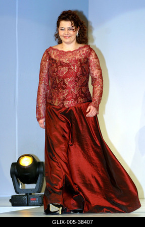 Politikusok a kifutón-stock-foto