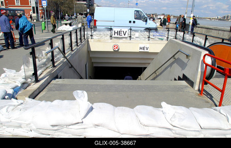 Árvíz Budapesten-stock-foto