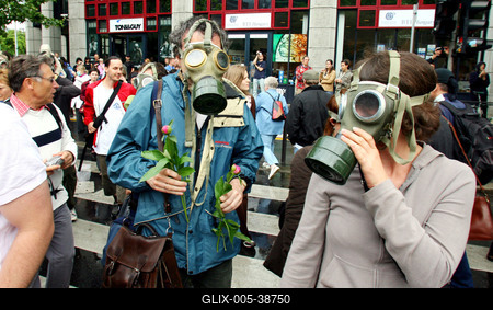 Radikális gyalogosok bénították meg a forgalmat-stock-foto