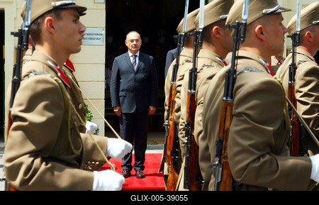 Honvédségi értekezlet-stock-foto