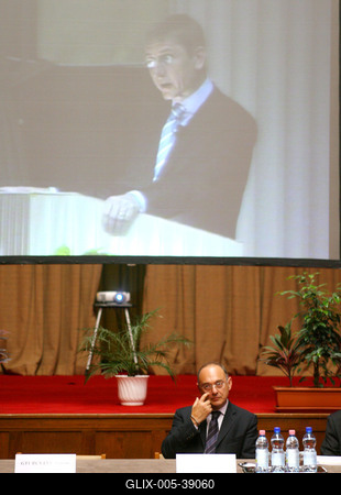 Honvédségi értekezlet-stock-foto