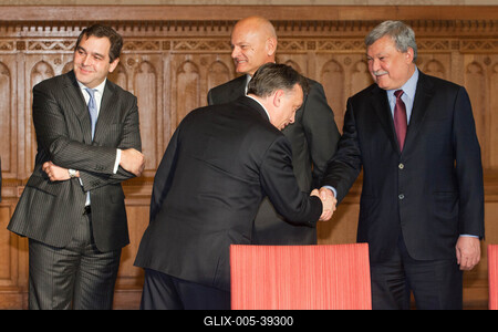 Pénzintézetek vezetőivel találkozott Orbán Viktor-stock-foto