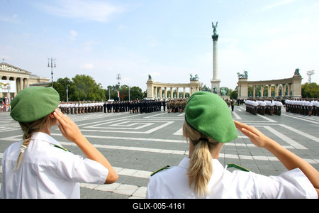 Augusztus 20-i tisztavatás a Hősök terén-stock-foto
