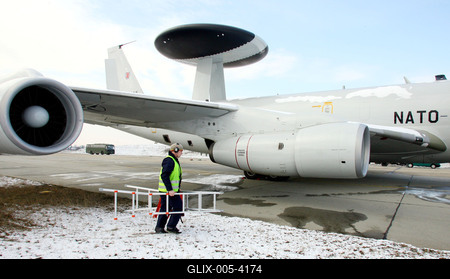 AWACS repülőgép teszteli az új légiirányító rendszert Kecskeméten-stock-foto