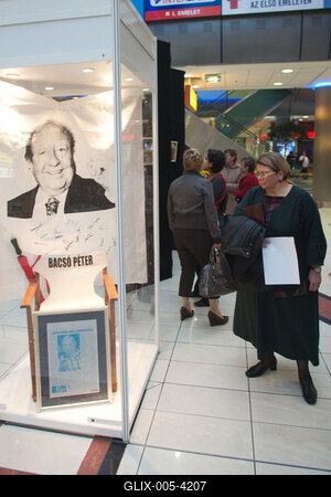 Bacsó Péter emlékkiállítás-stock-foto