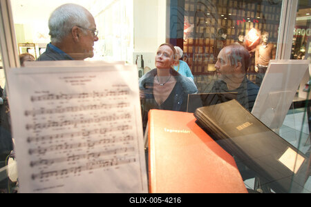 Bacsó Péter emlékkiállítás-stock-foto