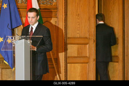 Sajtótájékoztató a miniszterelnök jelölt személyéről-stock-foto