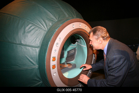 Ötven éves az űrkorszak - kiállítás a Közlekedési Múzeumban-stock-foto