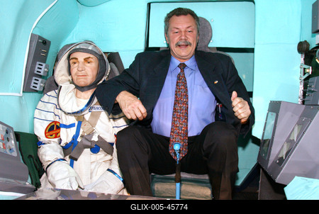 Ötven éves az űrkorszak - kiállítás a Közlekedési Múzeumban-stock-foto