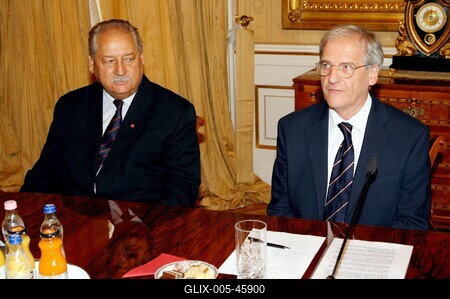 Sólyom bemutatta legfőbb ügyész-jelöltjét-stock-foto