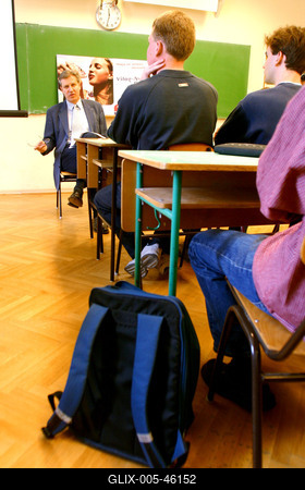 Magyar Bálint a Madách Imre Gimnáziumban-stock-foto