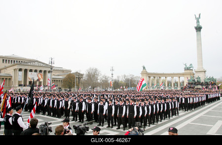Új tagokkal bővült a Magyar Gárda-stock-foto
